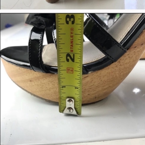 Wooden heels with fabric embellishment - Picture 8 of 8